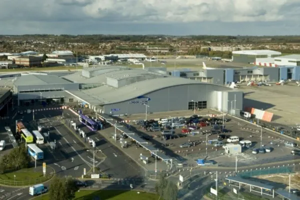 Luton Airport (LTN)